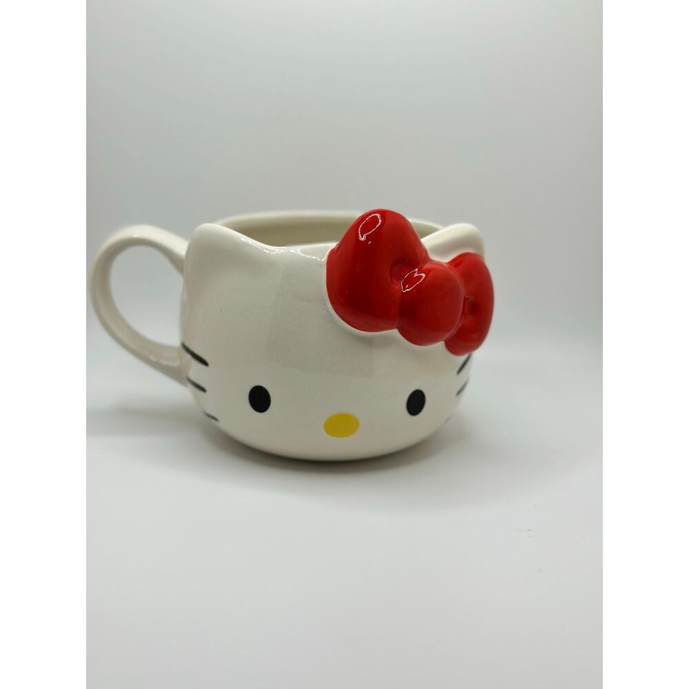 Hello Kitty Mug with Red Bow
